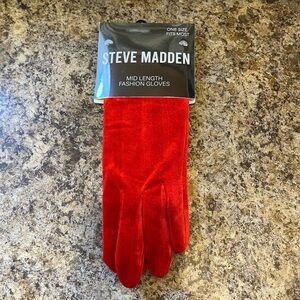 NWT Steve Madden Mid Length Fashion Gloves Red